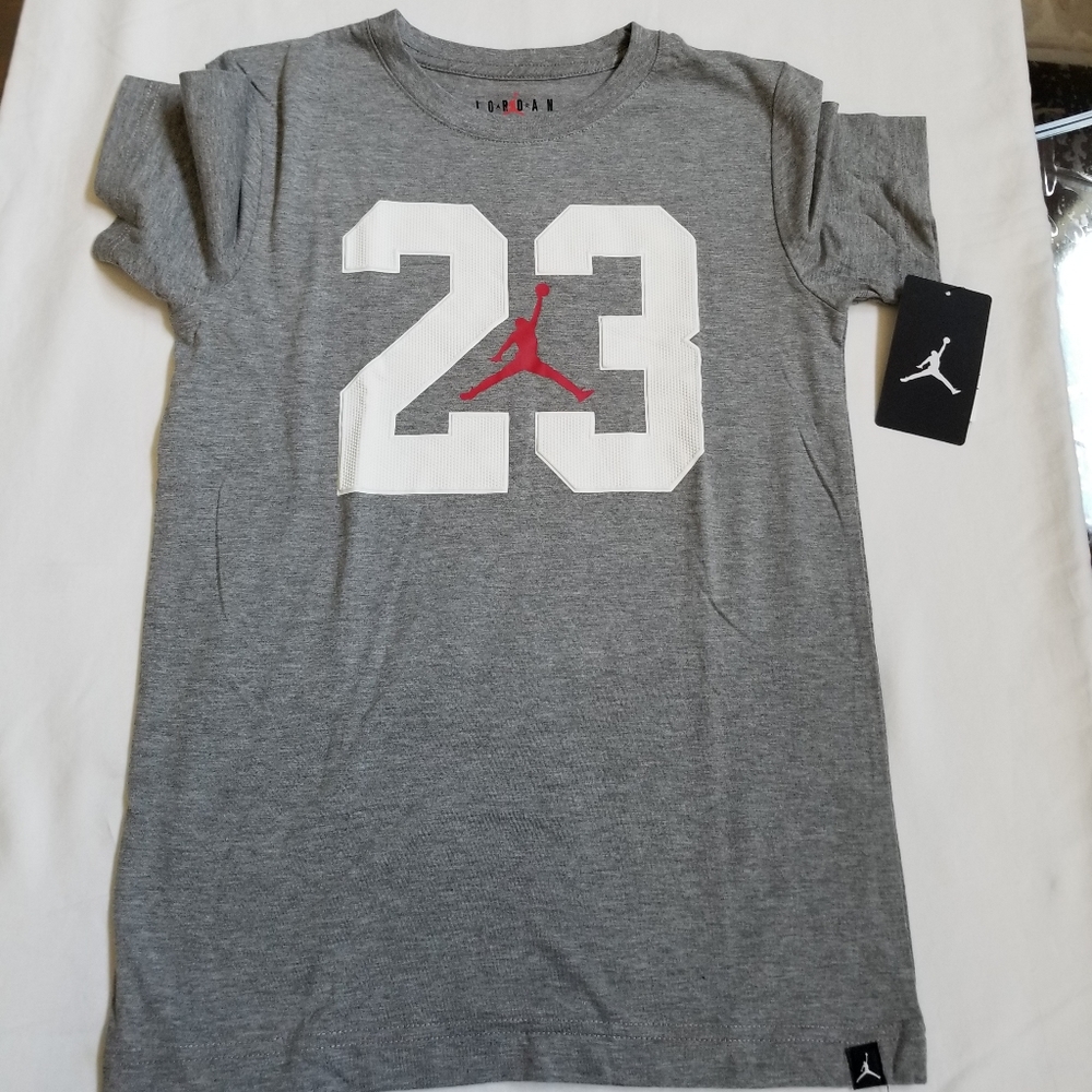 JORDAN YOUTH BOY'S T-SHIRT SIZE MED #23 CARBON HEATHER